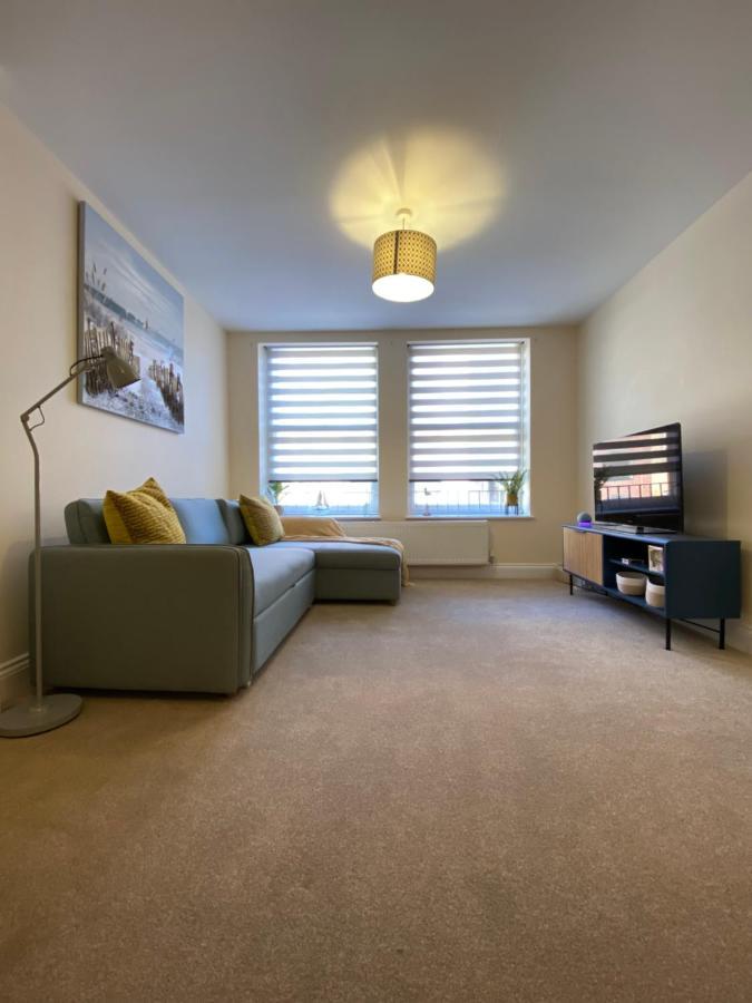 1 Bedroom Apartment In The Heart Of บอร์นมัธ ภายนอก รูปภาพ